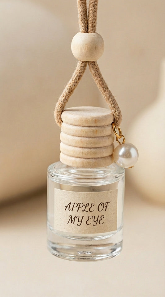 Apple of My Eye: Apple And Vanilla Air Freshener